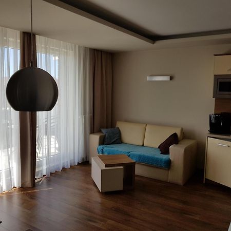Marina Jastarnia Apartamenty W Budynku Z Basenem Chambre photo