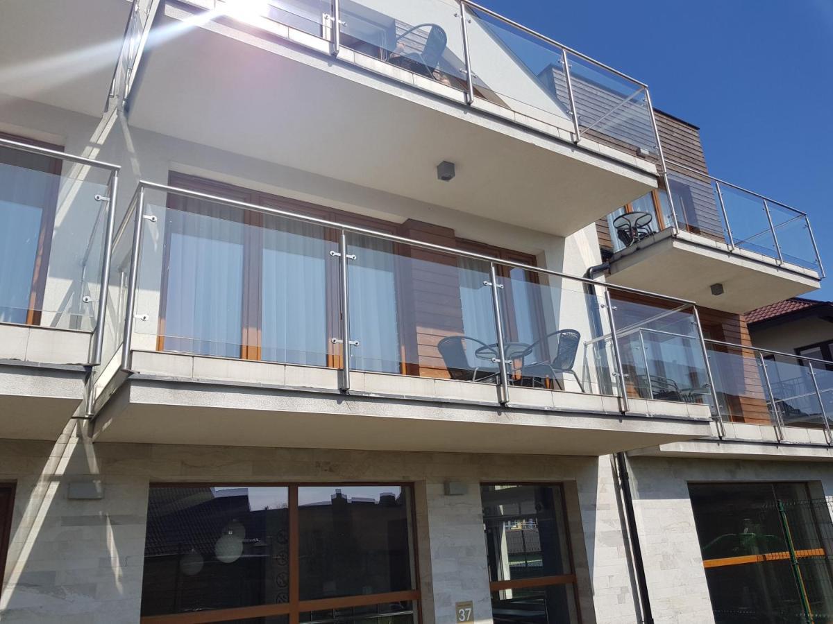 Marina Jastarnia Apartamenty W Budynku Z Basenem Extérieur photo
